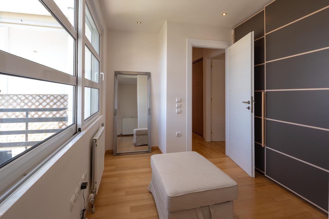 Rhea - Glyfada Sea View Apartment Athene Buitenkant foto
