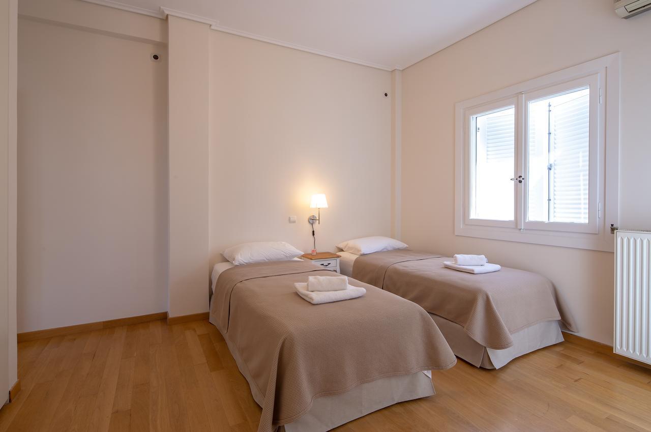 Rhea - Glyfada Sea View Apartment Athene Buitenkant foto